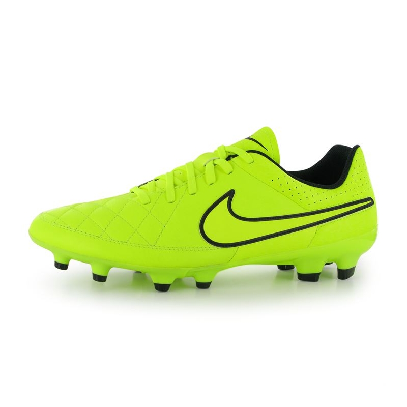 scarpe calcio tiempo nike